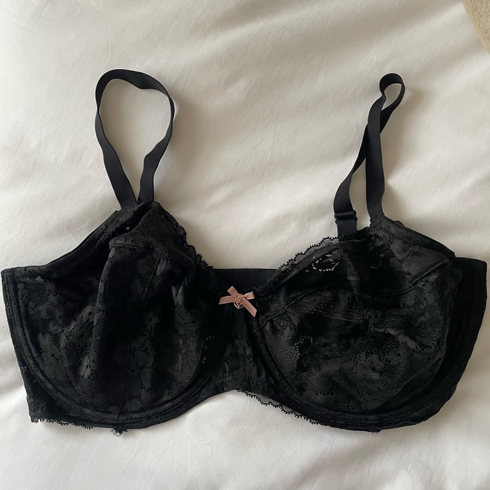 Victoria’s Secret bra